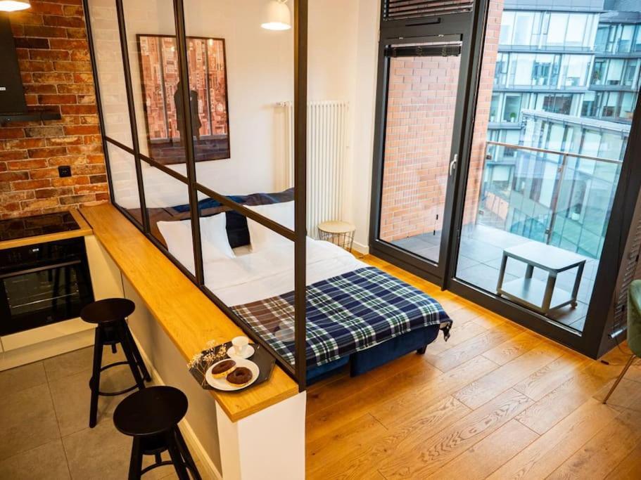 Chic Apartment In Historic Koneser Area Varsavia Esterno foto