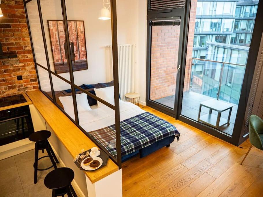 Chic Apartment In Historic Koneser Area Varsavia Esterno foto